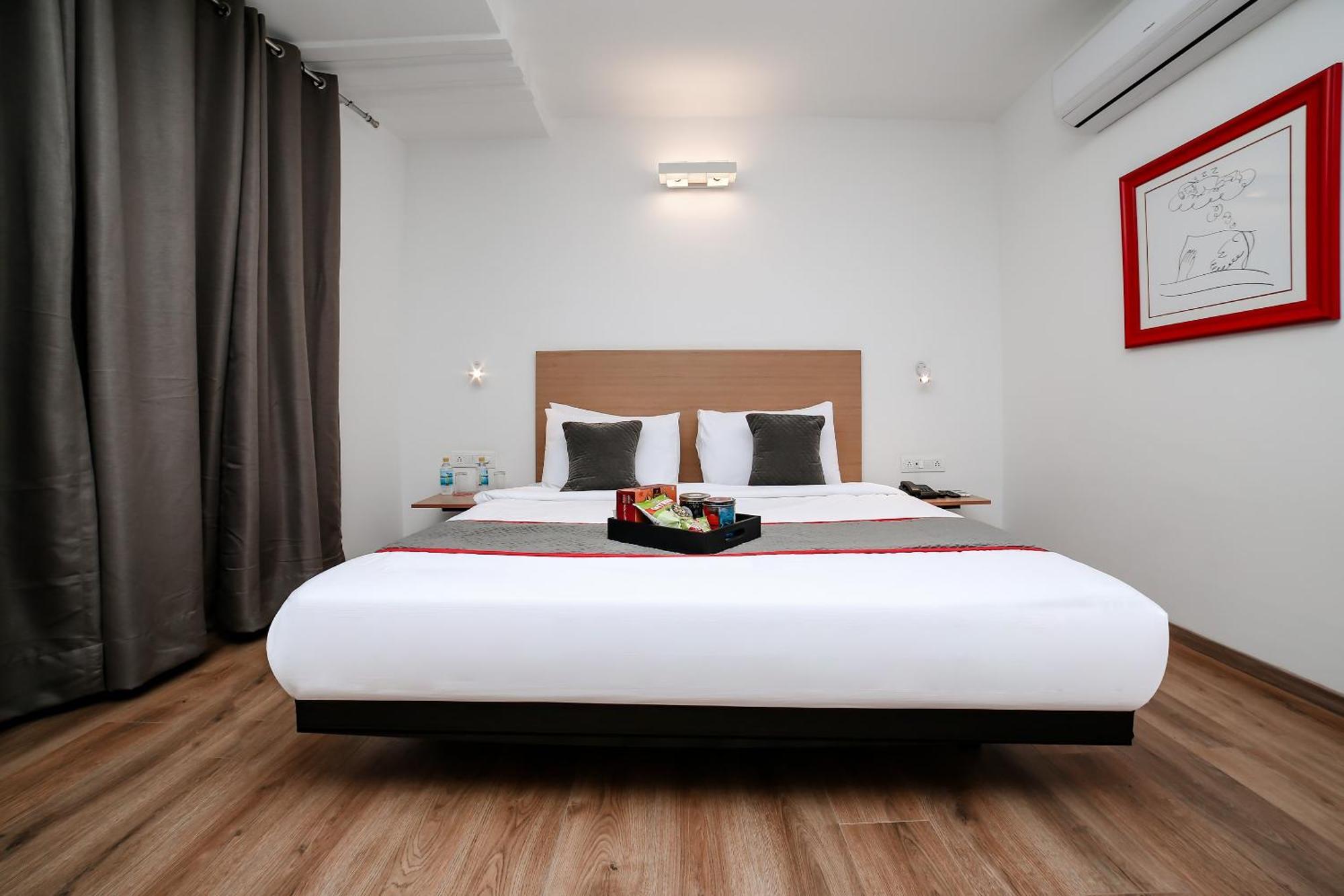 Collection O Townhouse 069 Hotel Gurgaon Luaran gambar