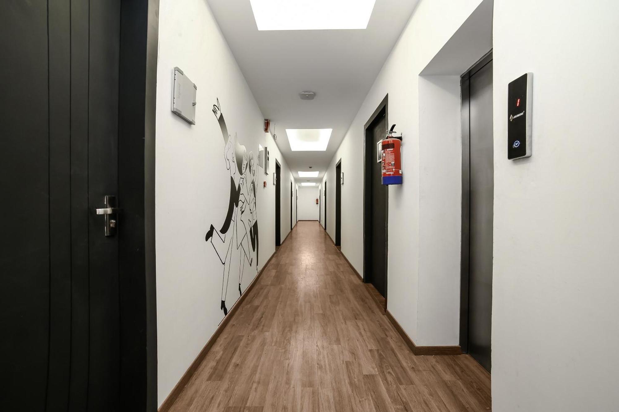 Collection O Townhouse 069 Hotel Gurgaon Luaran gambar