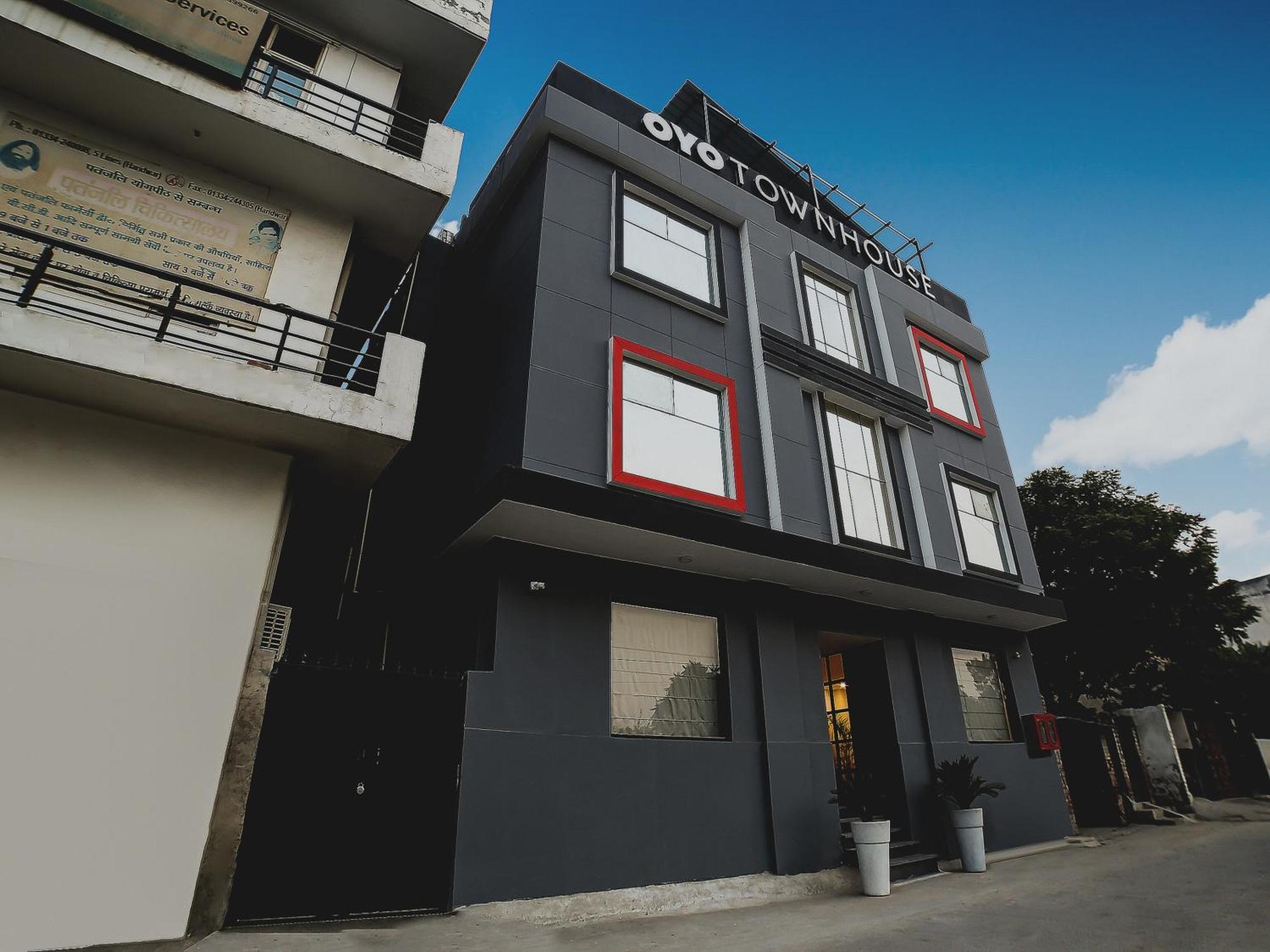 Collection O Townhouse 069 Hotel Gurgaon Luaran gambar